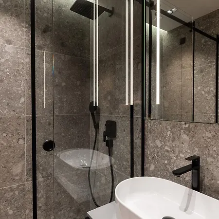 Garni Galeria Hotel 4*